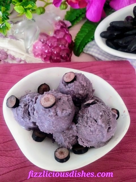 Fresh Black Grape Icecream