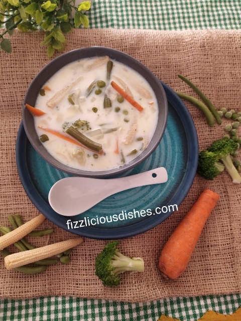 Quick N Easy Coconut Curry Soup