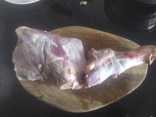 Put slits on the Mutton Raan